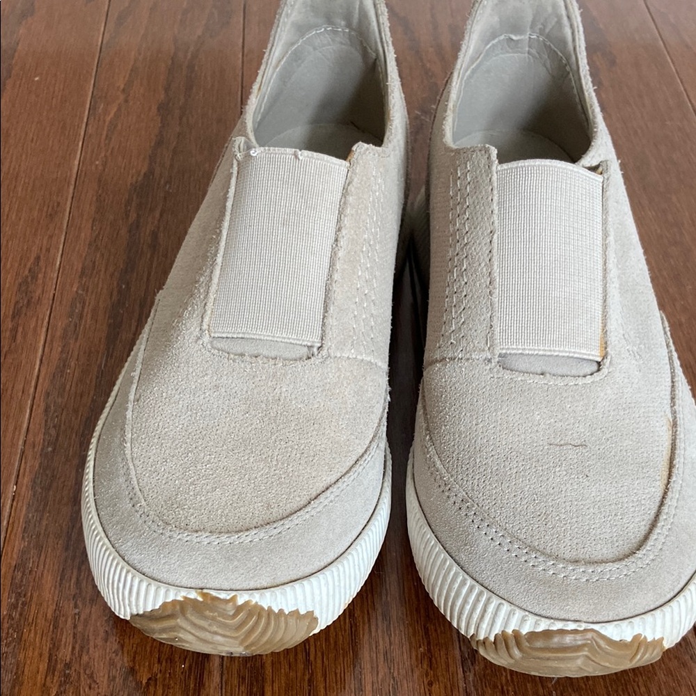 Sorel‎ Slip-On Loafer, Suede